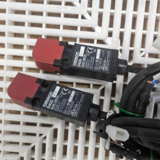 2 Omron D4GS-N1R Safety Door Interlock Switch - Used