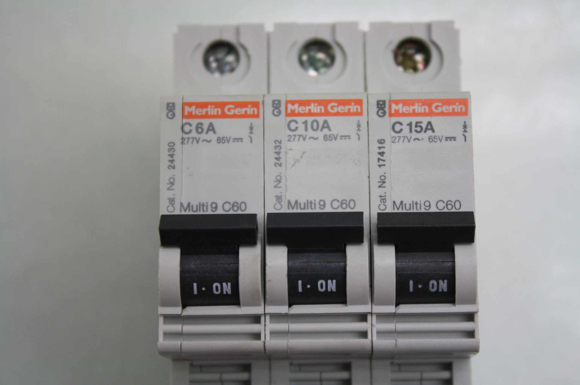 3 Merlin Gerin 24430 24432 17416 Multi 9 C60 Circuit Breakers 277VAC / 6-15A - Used - Image 11