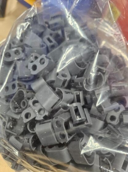 (400) TE Connectivity 1587940-3 HVA280-2P Cable Seal Retainer Size C - New - Image 4