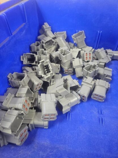 (50) New TE Connectivity Deutsch DT04-08PA-CE01 Connector 8 Position, End Cap - New - Image 5