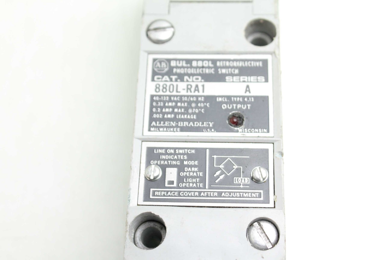 Allen-Bradley 880L-RA1 Photoelectric Retroreflective Photo Switch A Series - Used - Image 5