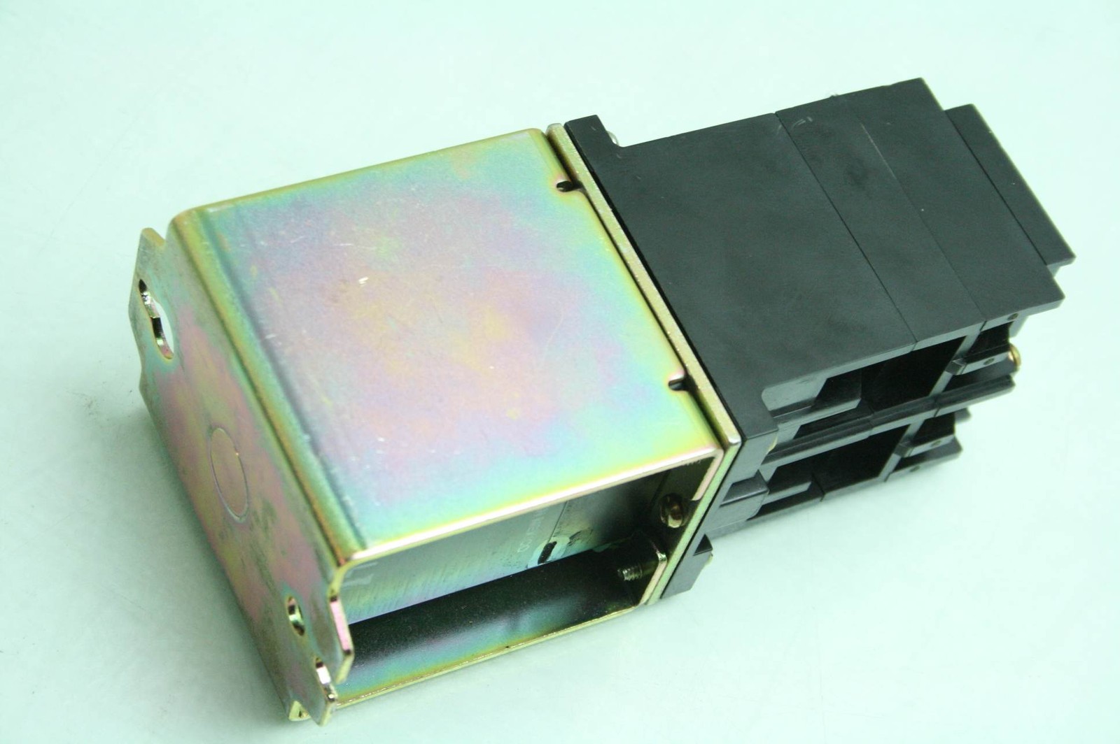 Allen-Bradley Nema Industrial 700DC-P700Z24 DC Relay 24V Coil - Used - Image 5