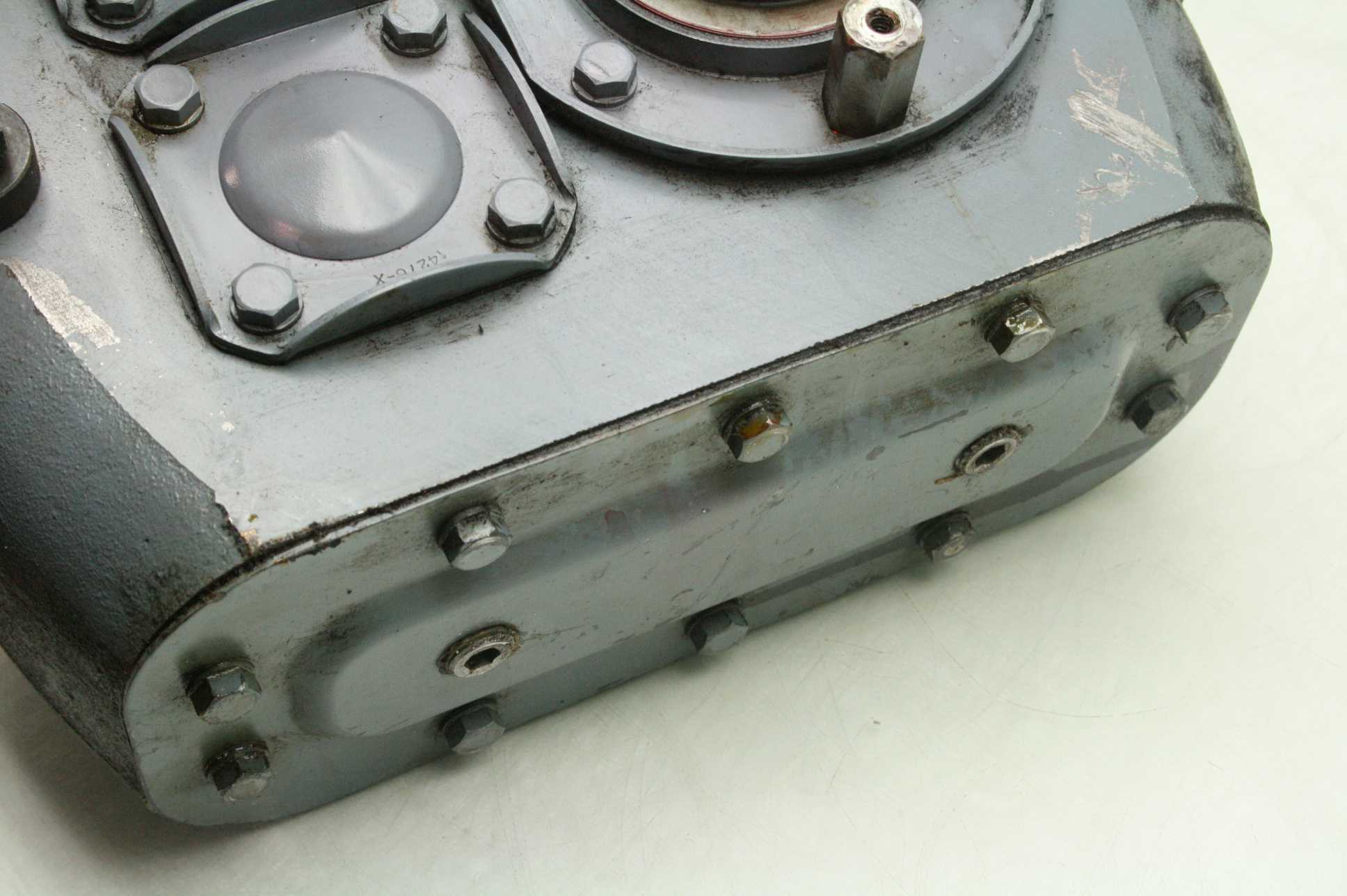 Alvey HR-120T Conveyor Drive Unit 19.56:1 Ratio Gear Reducer 1-1/4" to 1-7/16" - Used - Image 15