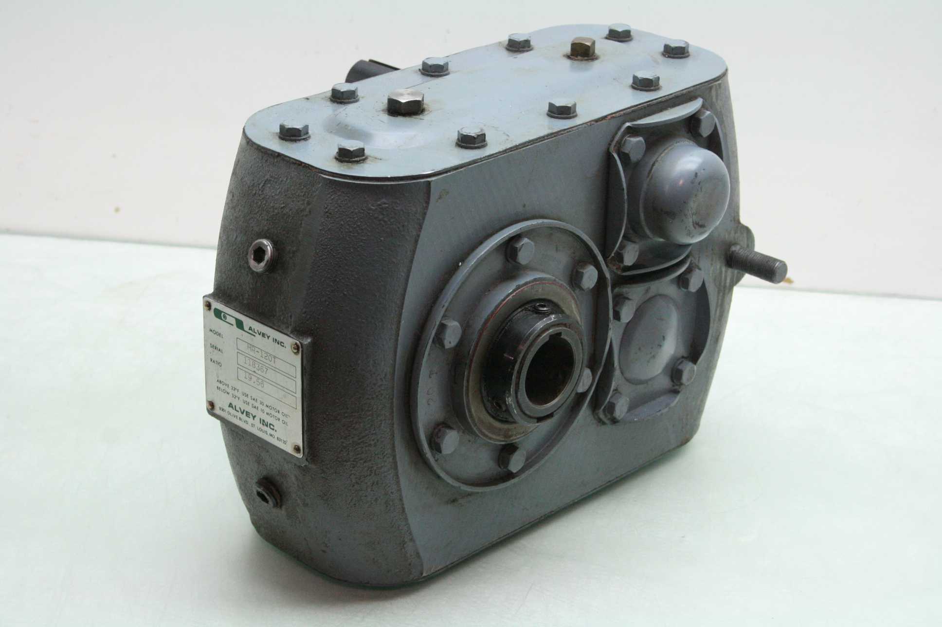 Alvey HR-120T Conveyor Drive Unit 19.56:1 Ratio Gear Reducer 1-1/4" to 1-7/16" - Used - Image 16