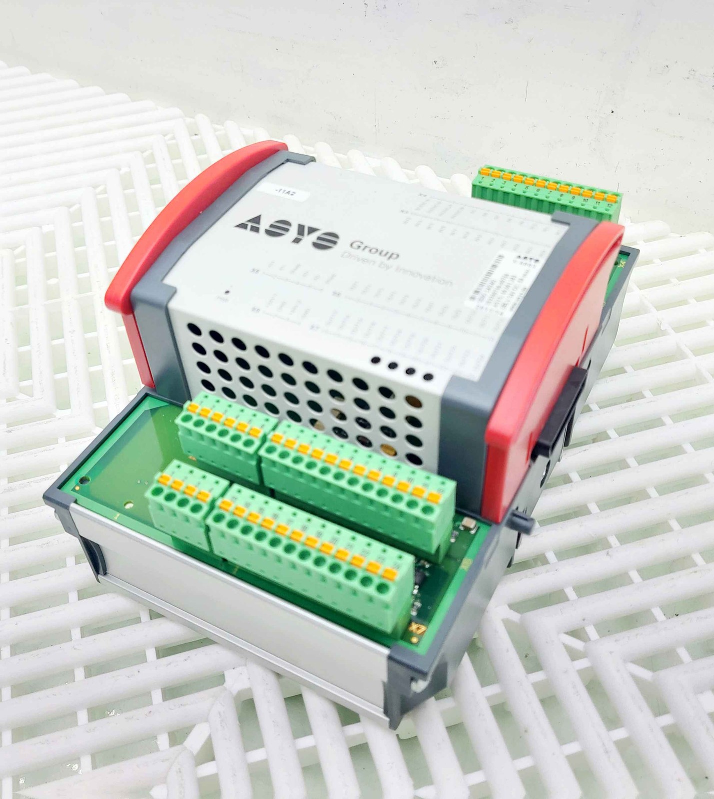 Asys QDIO 24/24/2 Industrial PLC - Used