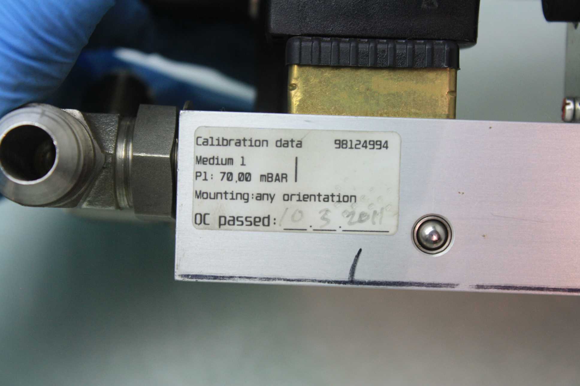 Burkert 98124994 Fuel Inlet Manifold MFC Flow Controller 4 Valves - Used - Image 23