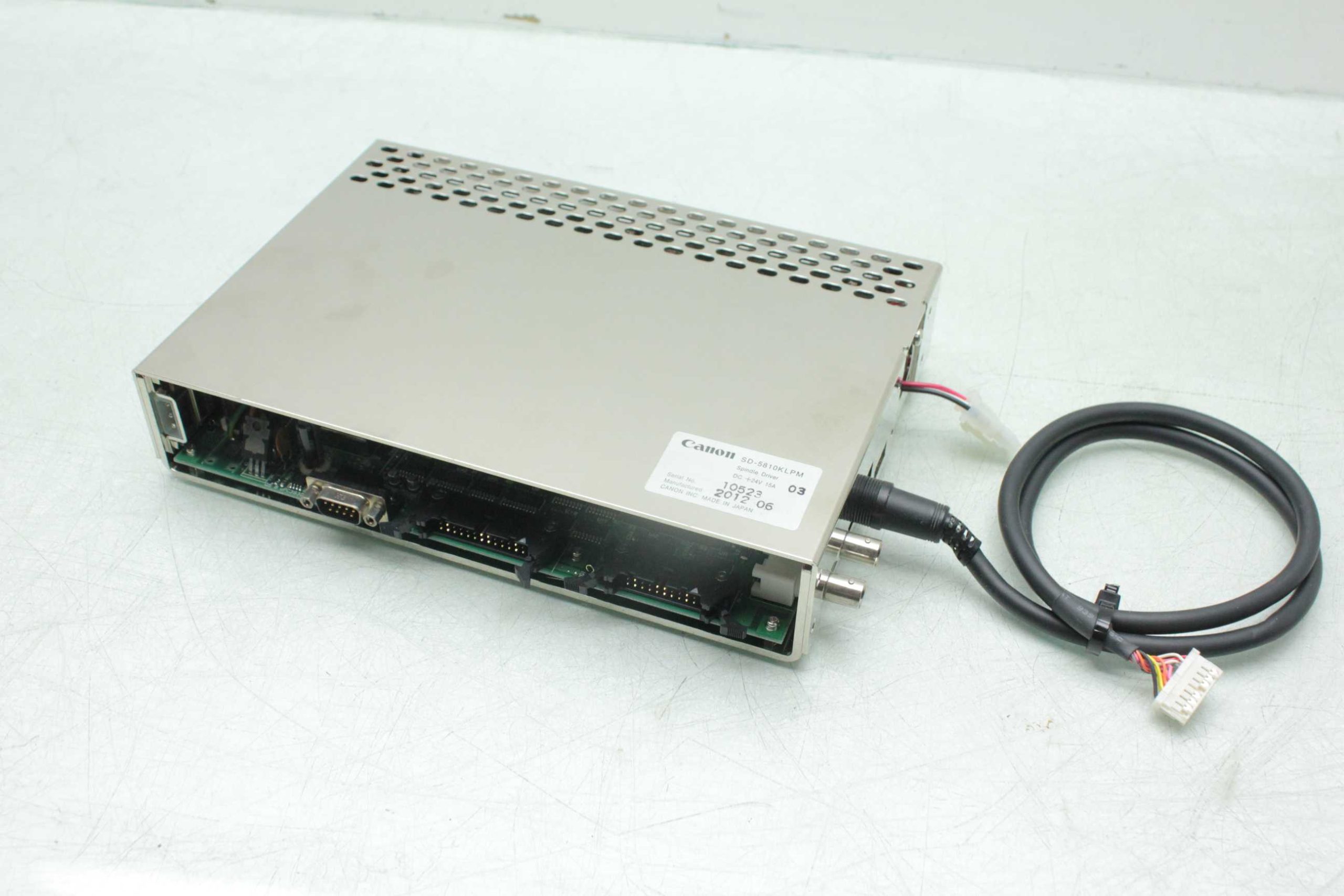 Canon SD-5810KLPM / Spindle Driver / DC 24V 15A - Used - Image 10