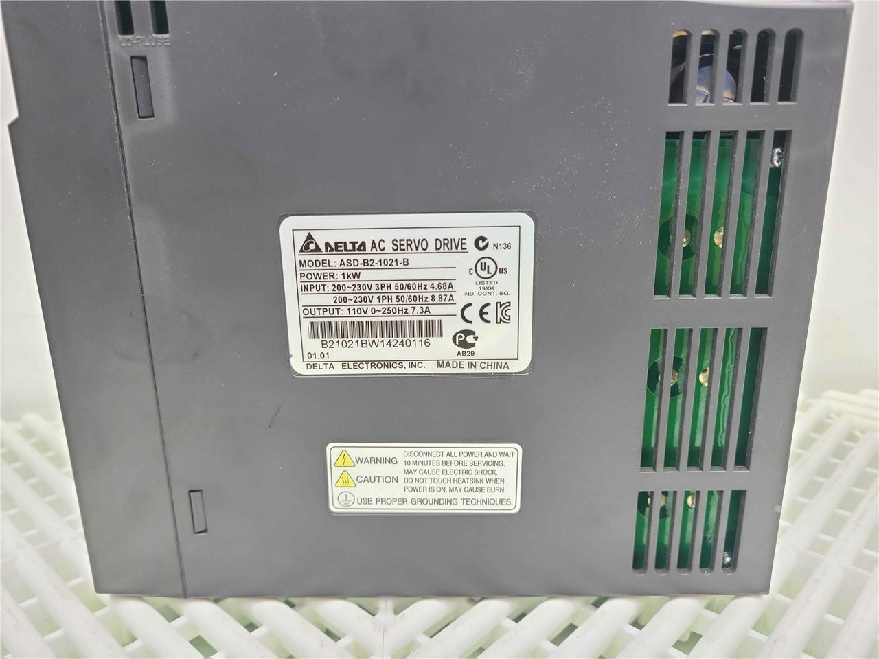 Delta Electronics AC Servo Motor ECMA-C21010SS w/ Servo Drive ASD-B2-1021-B - Used - Image 12