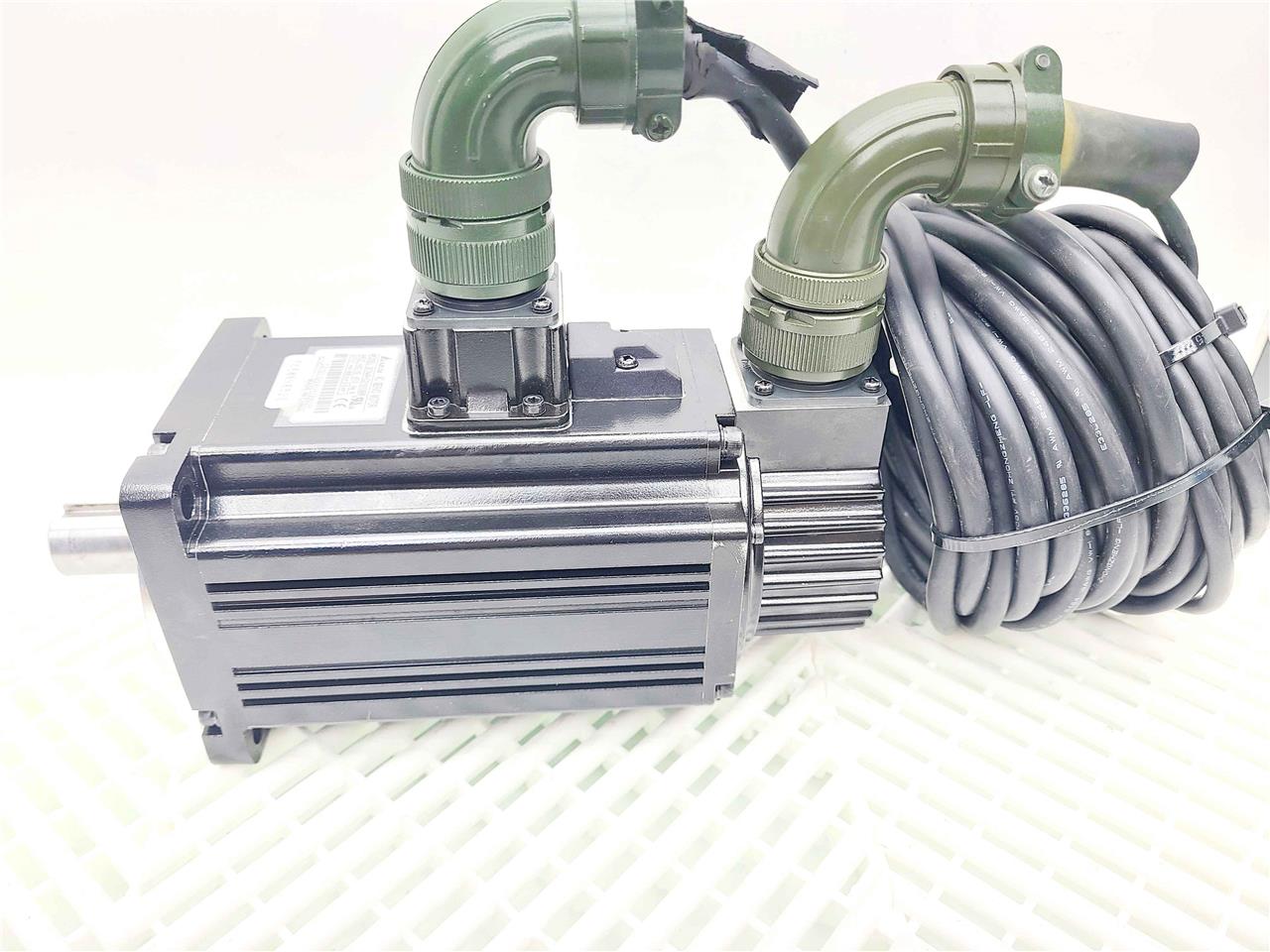 Delta Electronics AC Servo Motor ECMA-C21010SS w/ Servo Drive ASD-B2-1021-B - Used - Image 21