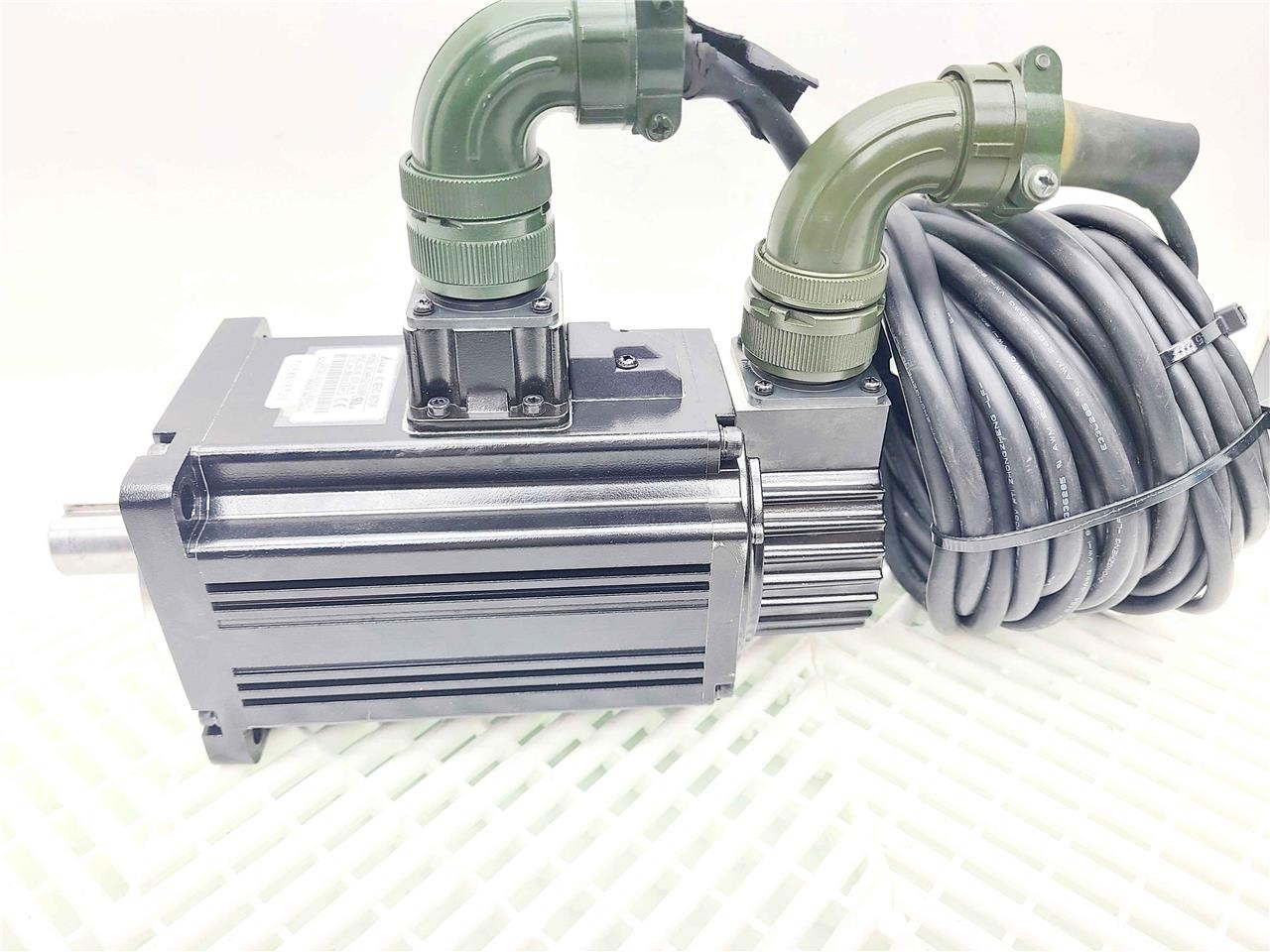 Delta Electronics AC Servo Motor ECMA-C21010SS w/ Servo Drive ASD-B2-1021-B - Used - Image 9