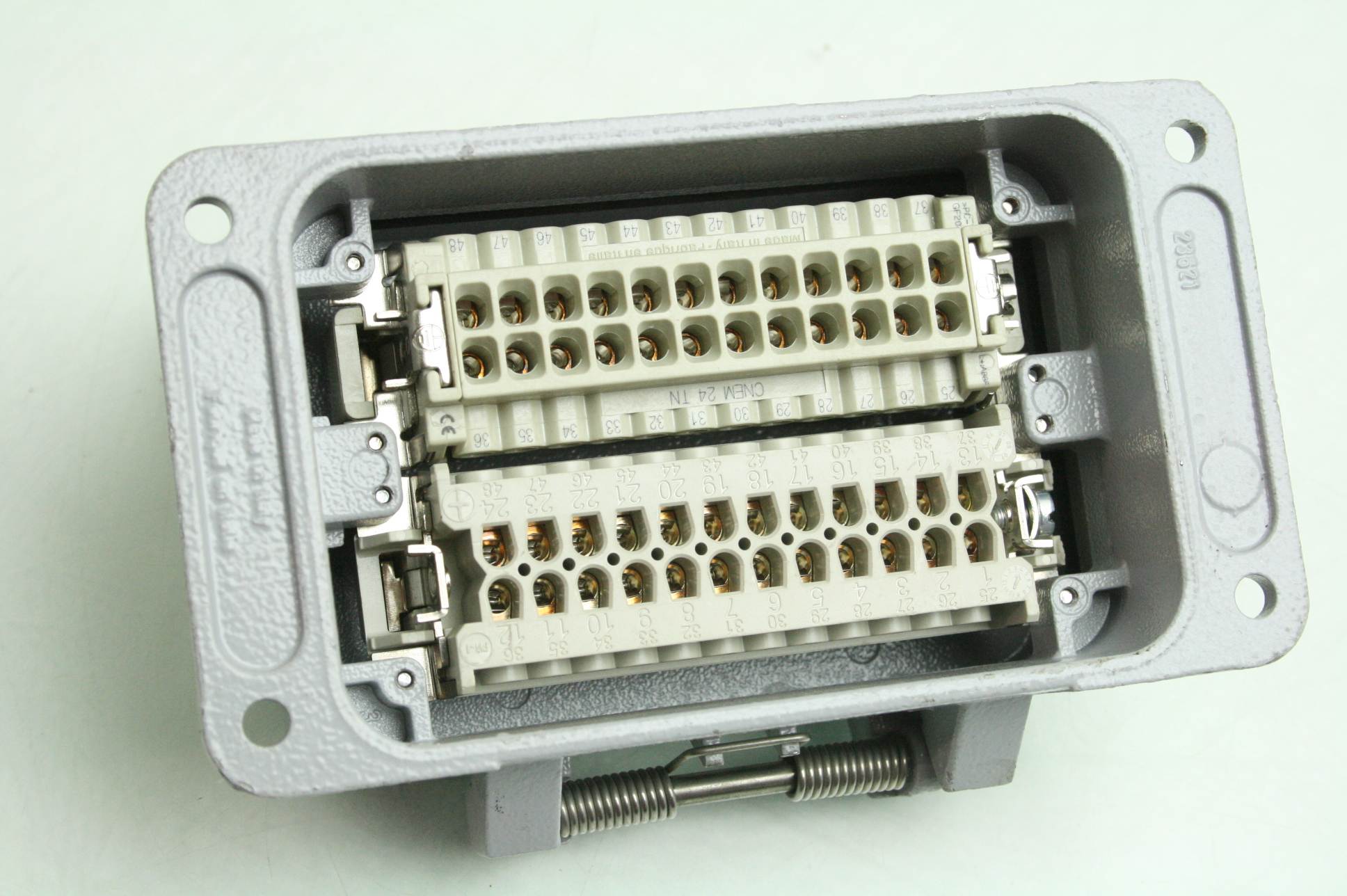 ILME CHI-48LS Bulkhead Panel Interface Housing with EPIC H-BE 24 SS DR Connector - Used - Image 13