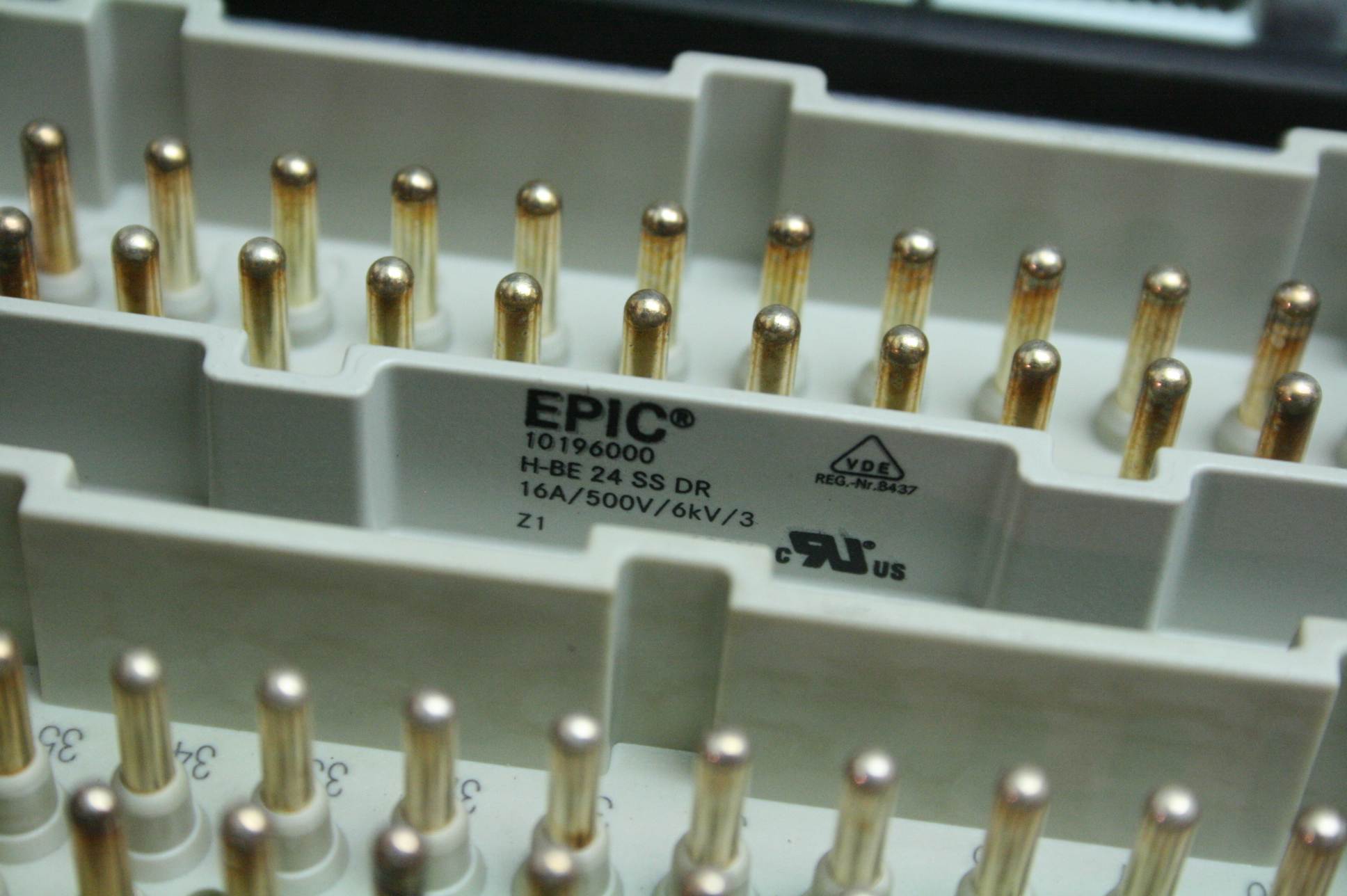 ILME CHI-48LS Bulkhead Panel Interface Housing with EPIC H-BE 24 SS DR Connector - Used - Image 17