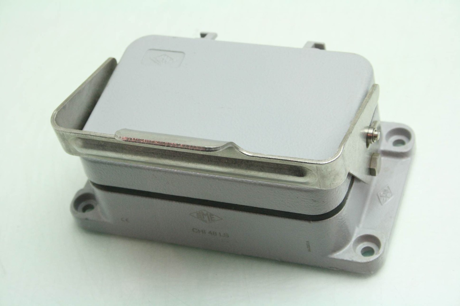 ILME CHI-48LS Bulkhead Panel Interface Housing with EPIC H-BE 24 SS DR Connector - Used