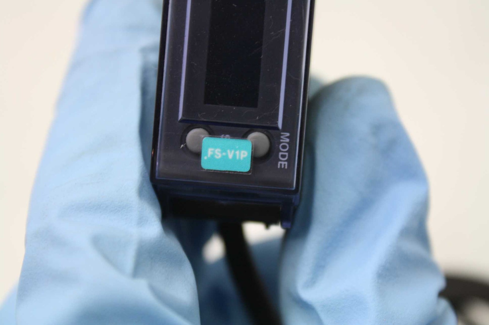 Keyence FS-V1P Photoelectric Fiber Optic Sensor Amplifier - Used - Image 5