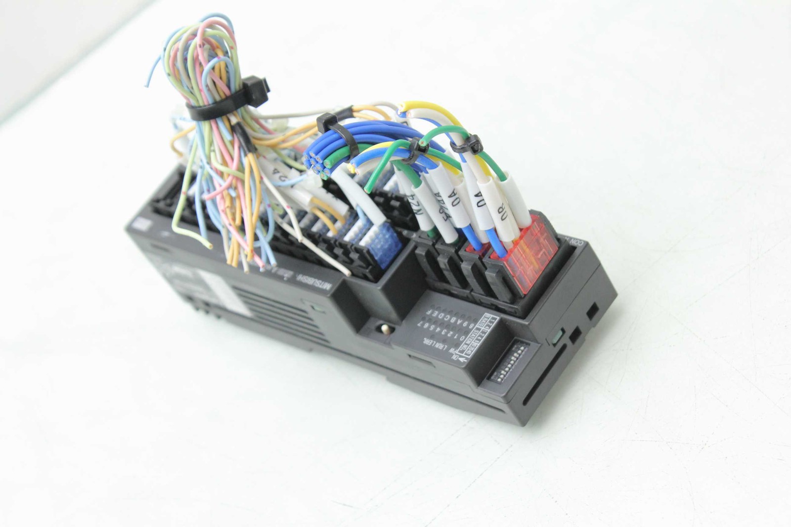 Mitsubishi AJ65VBTCE3-32D CC Link Compact Remote Input Module Sink Input - Used - Image 4
