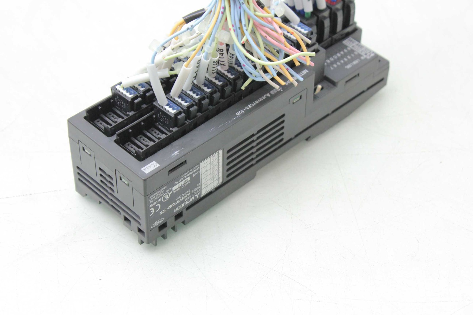Mitsubishi AJ65VBTCE3-32D CC Link Compact Remote Input Module Sink Input - Used - Image 5