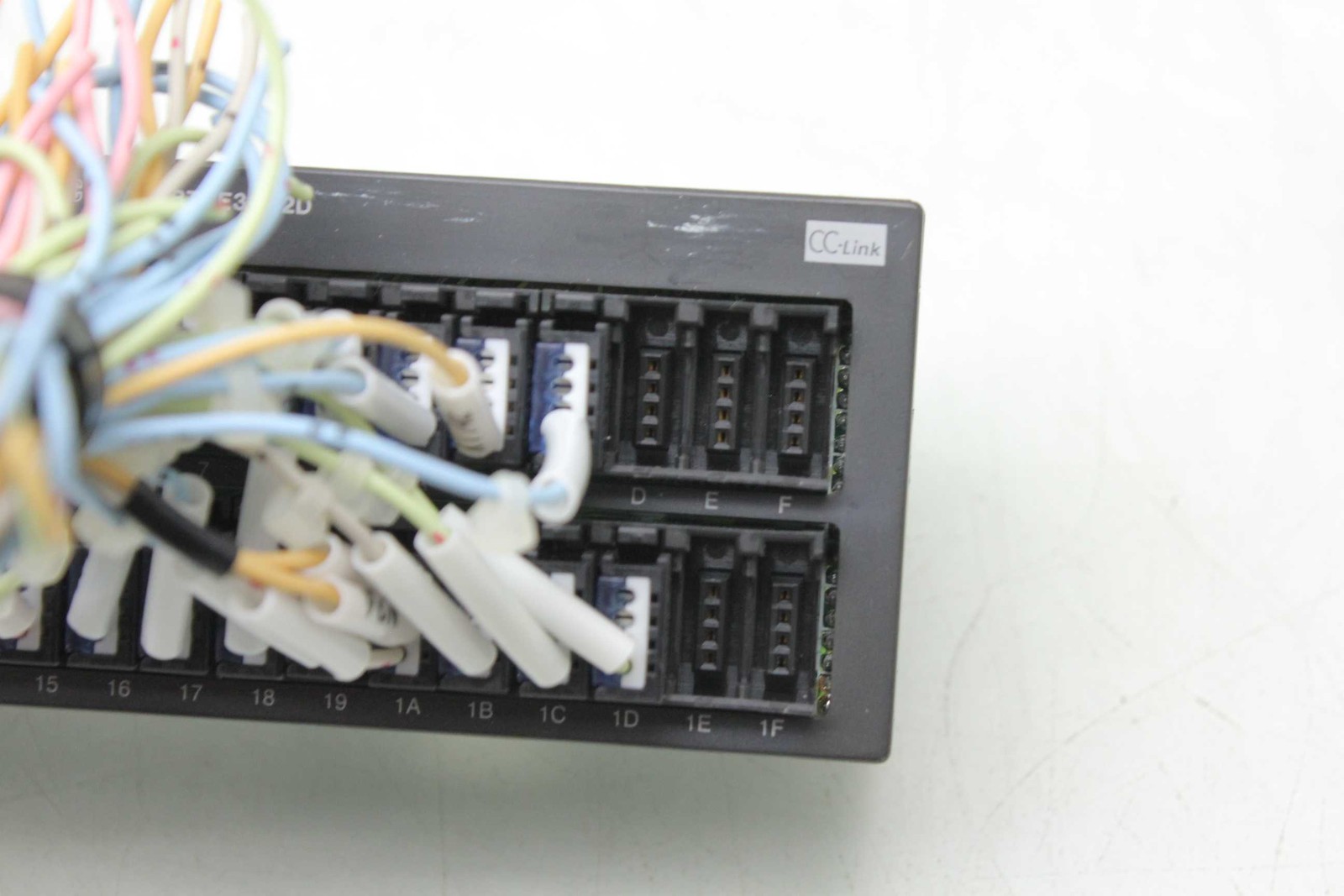 Mitsubishi AJ65VBTCE3-32D CC Link Compact Remote Input Module Sink Input - Used - Image 8