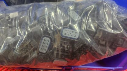 New (260) Aptiv 15326654 GT 280 Series, 8-Way Sealed Female Connector - New - Image 8