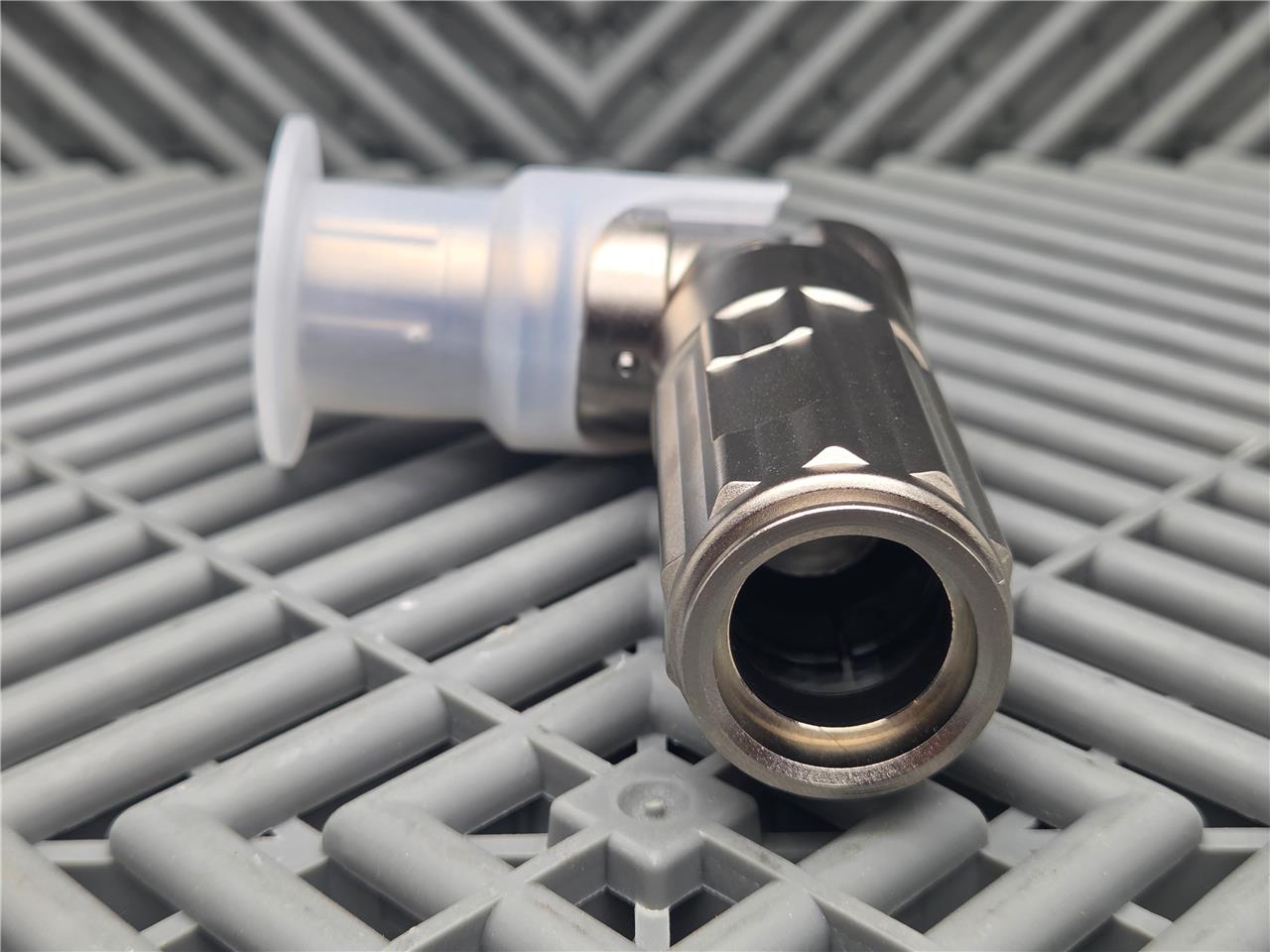 New Amphenol PL28W-301-50 PowerLok Right Angle Connector - New - Image 13