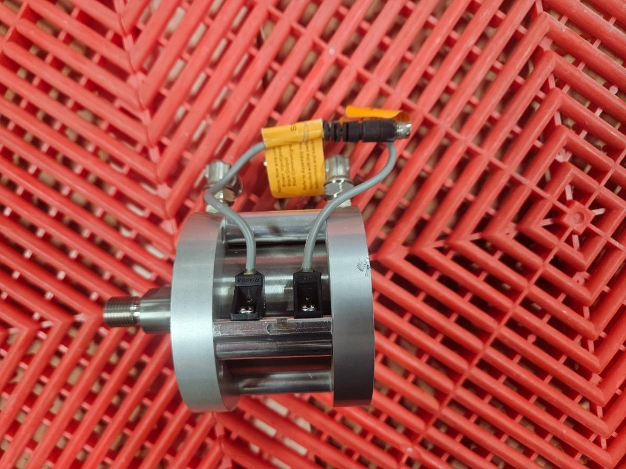 New Bimba F0-310.75-GNMT Air Cylinder Flat-1 Series 2" Bore x 3/4" Stroke - Used - Image 19