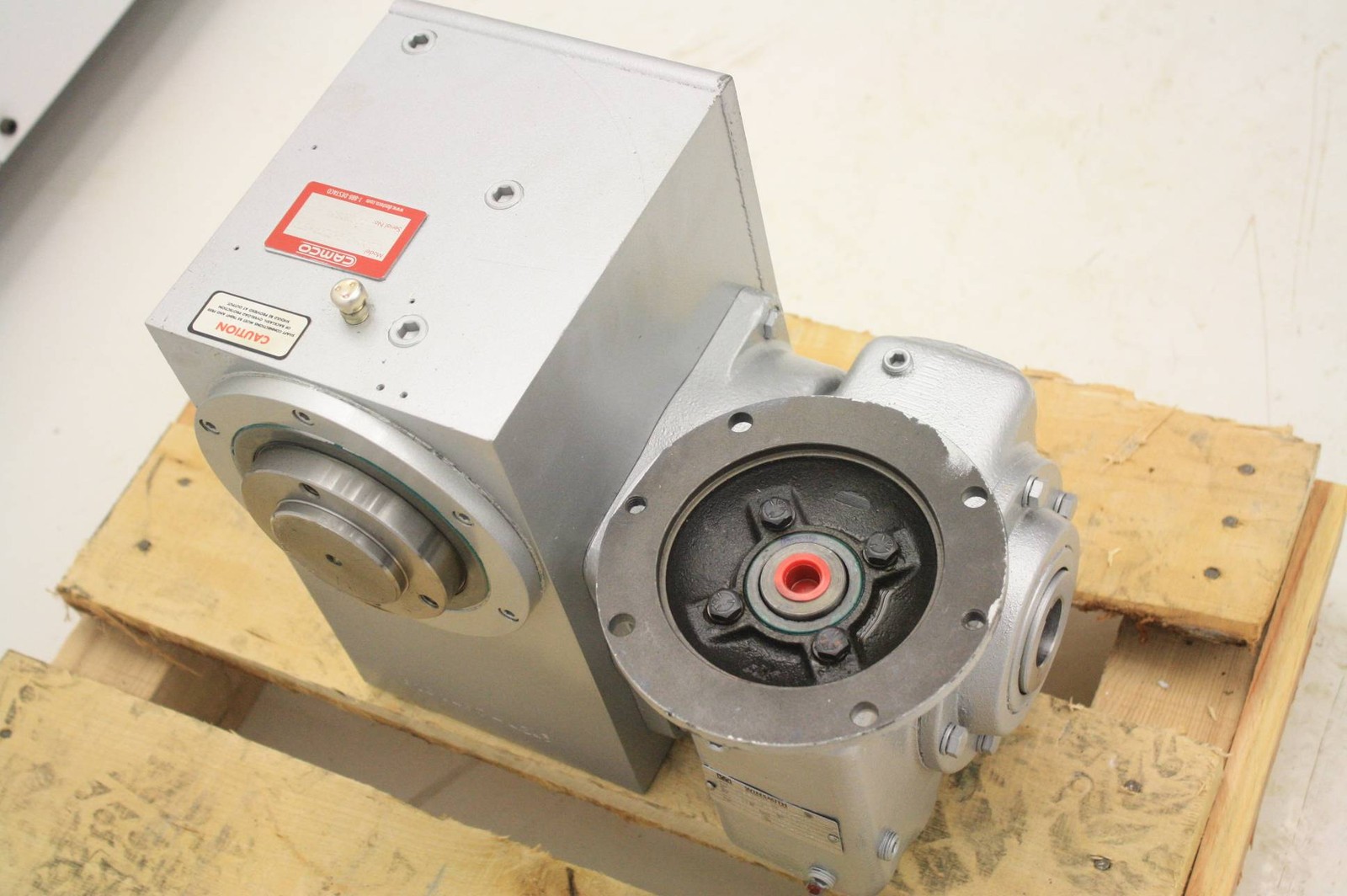 New Camco FD200-8/2-F100-270 Rotary Indexer 4 Stop / Position 270 Degree Index - New - Image 5