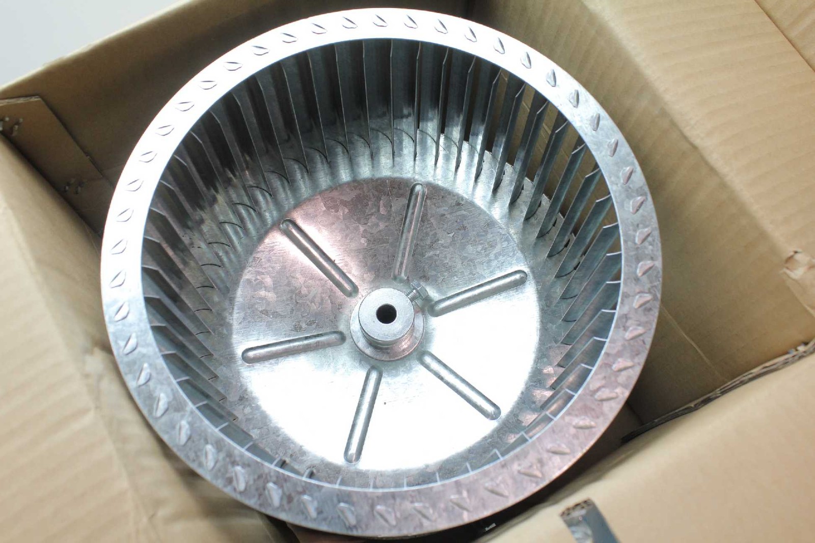 New Dayton 2UTW2 Rotary Centrifugal Blower Wheel, 11" Diameter x 1/2" Bore - New - Image 5