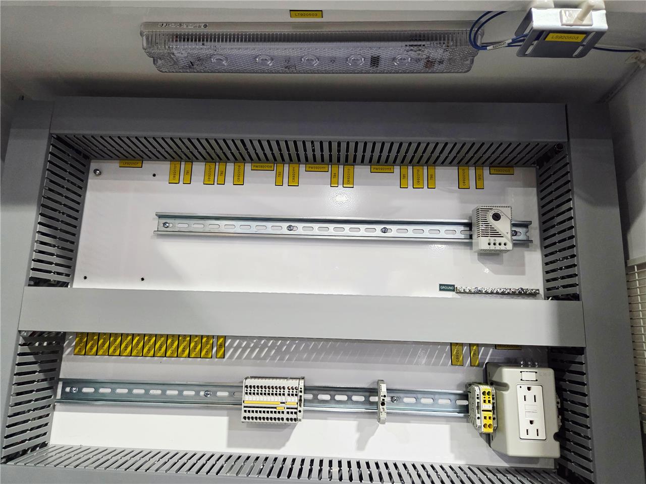 New Hoffman A723612LP Single-Door Electrical Enclosure w/Fan 120V / 60Hz - New other (see details) - Image 29