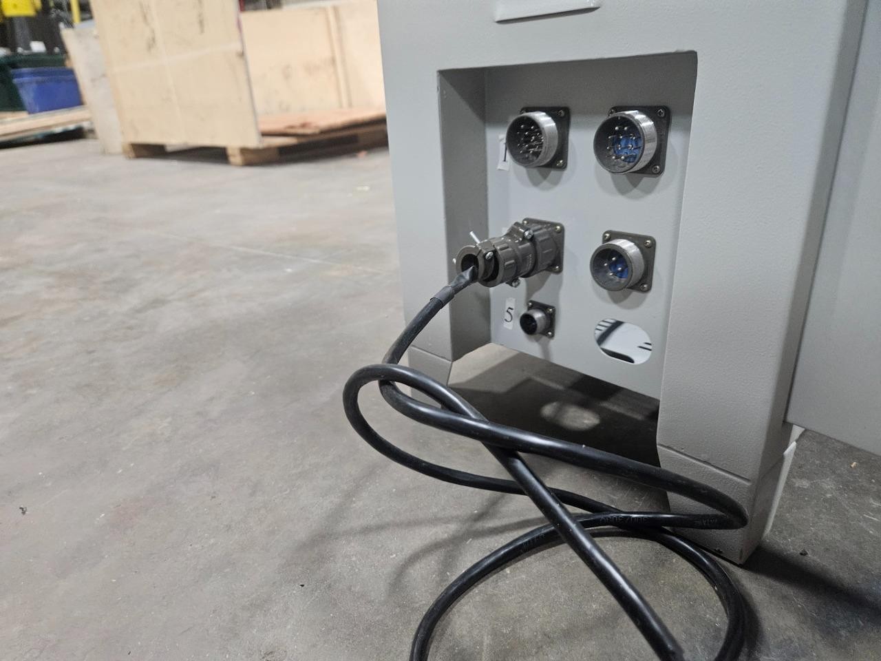 New Sunrise Electric Stainless ESD 45" x 32" Powered Belt Conveyor 220V - New - Image 5