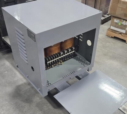 Okuma 30 kVA  Machine Tool Transformer 400/415/440/480/600V to 200/220/240/480V - Used - Image 11