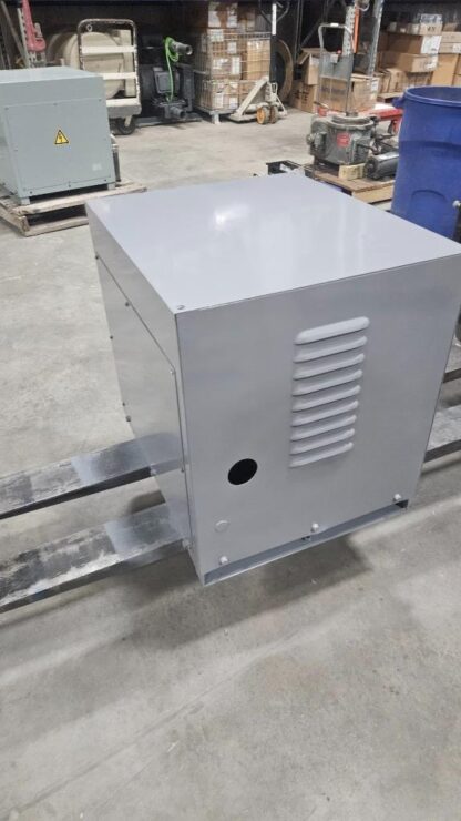Okuma 30 kVA  Machine Tool Transformer 400/415/440/480/600V to 200/220/240/480V - Used - Image 18
