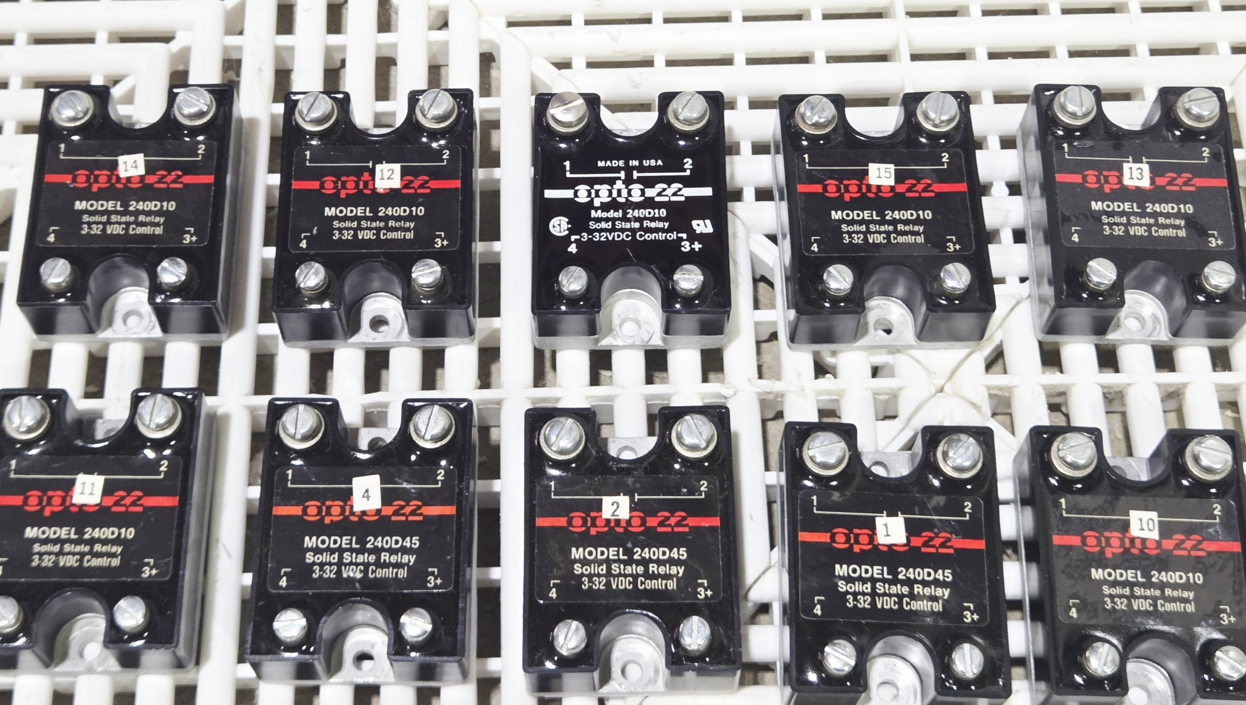 Opto 22 240D10 240D45 Solid State Relay Used Lot of 10 - Used - Image 17