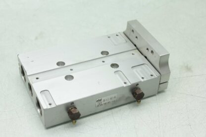 PHD STPD1 20 X 2-AE1-AR-J8-M Pneumatic Slide Table / 92mm X 138mm / 53mm stroke - Used - Image 19