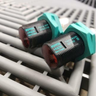 Pepperl and Fuchs GV18/73/120 Receiver GD18/159 Emitter Thru Beam Sensor - Used