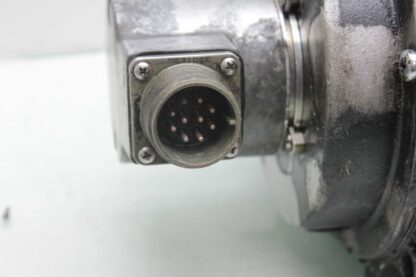Reliance Electric 1326AB-B520E-21 / Servo Motor / Allen Bradley Encoder / 845H - Used - Image 24