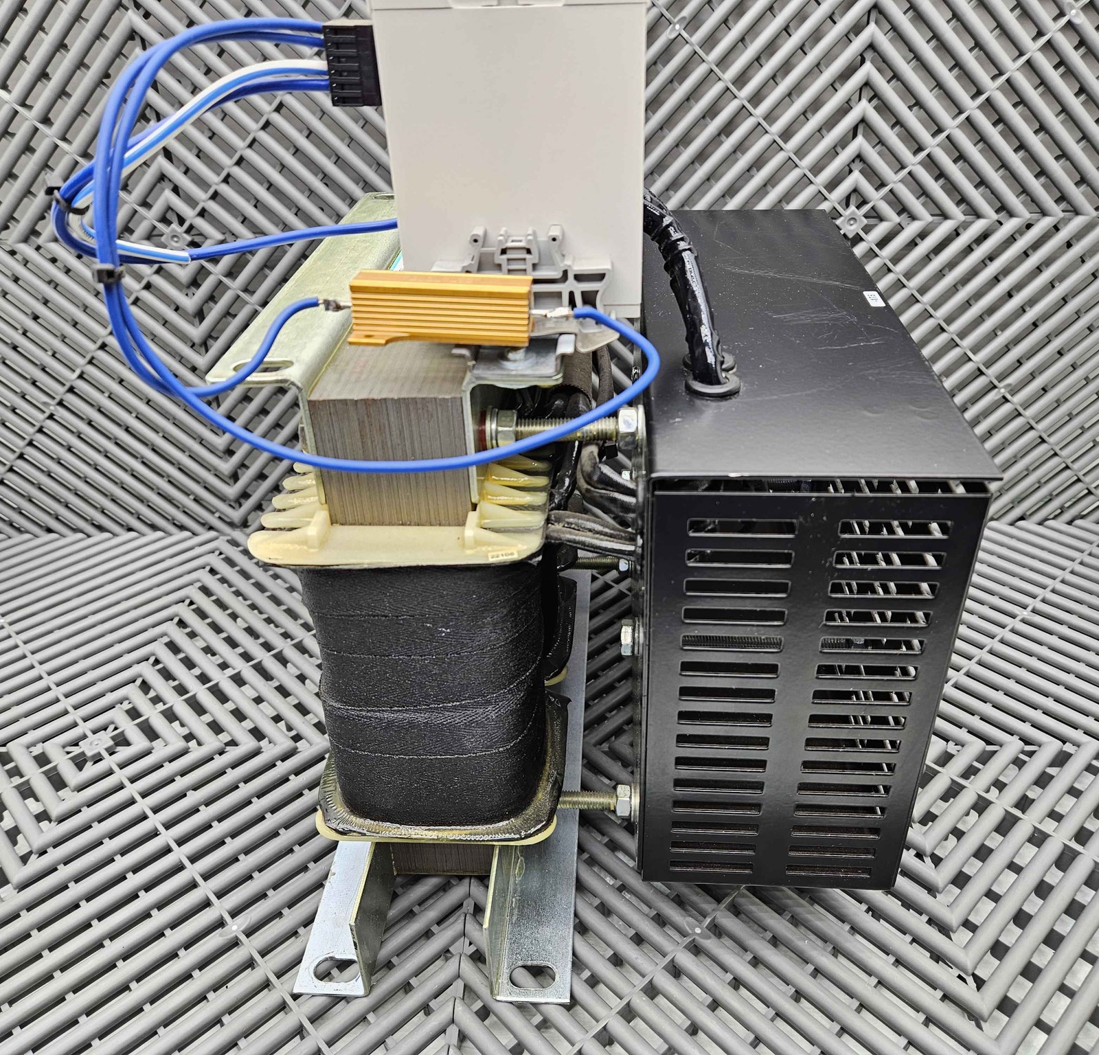 SBA Transformer DGS 221-0388 w/ Dunkermotoren BR8075 Brake Voltage Prot Module - Used - Image 3