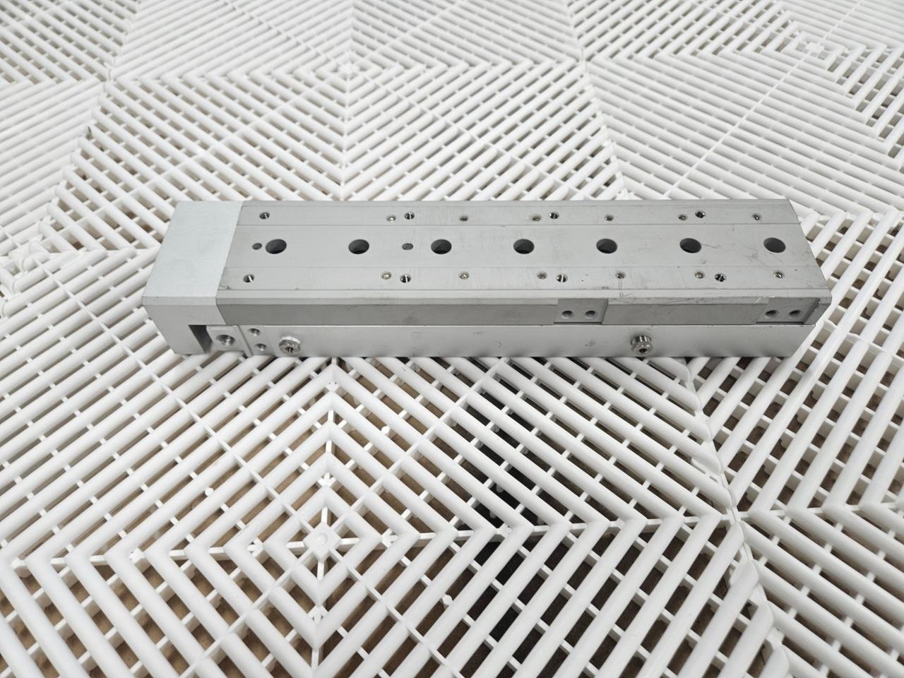 SMC 13-MXS20L-150 Guided Air Cylinder 20mm Bore x 150mm Stroke - Used - Image 6