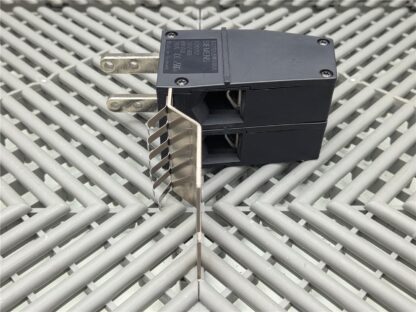 Siemens 6SL3162-2BM01-0AA0 DC Link Adapter Set - Used - Image 17