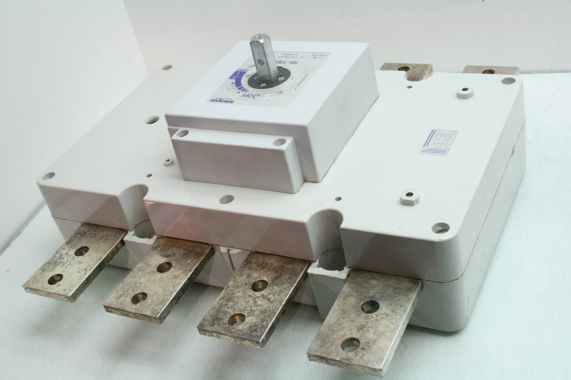 Telergon S5000-1250A 1000V DC21B 4 Pole DC Switch for Solar Panels / Inverters - Used - Image 14