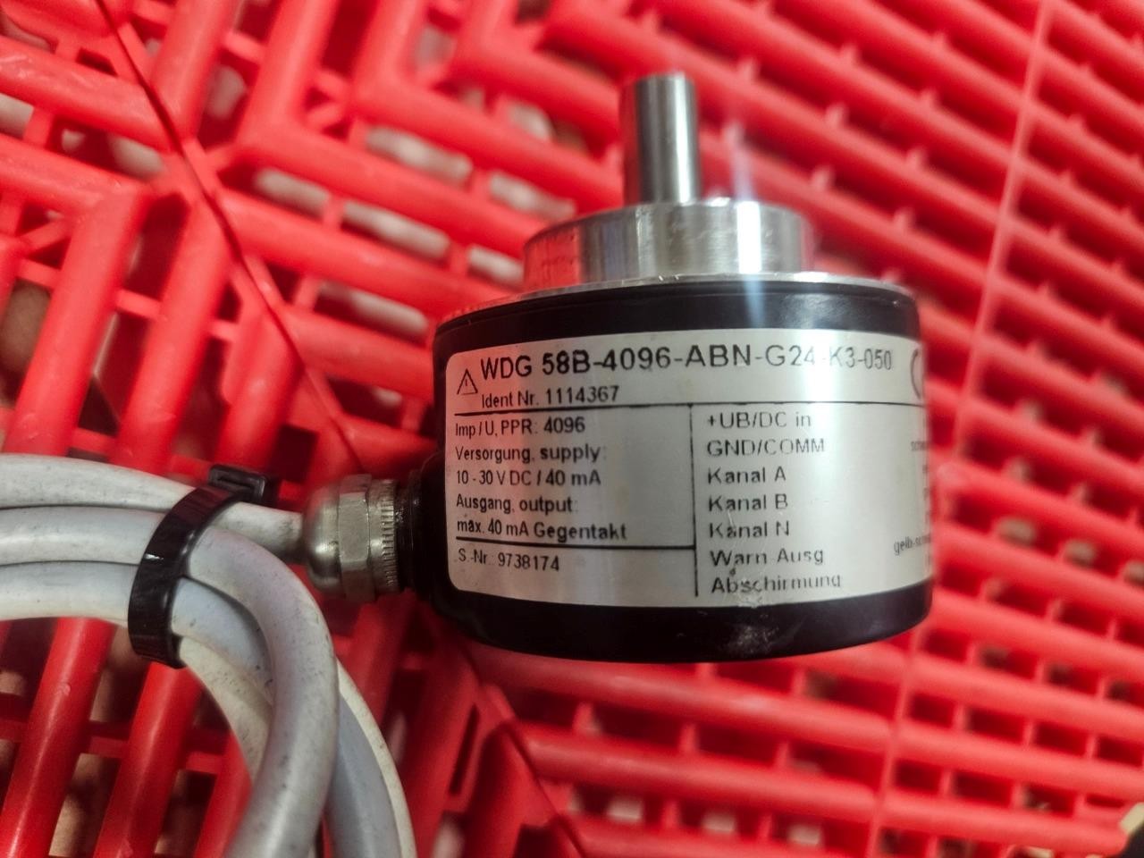 Wachendorff WDG-58B-4096-ABN-G24-K3-050 Incremental Shaft Encoder 4096 PPR - Used