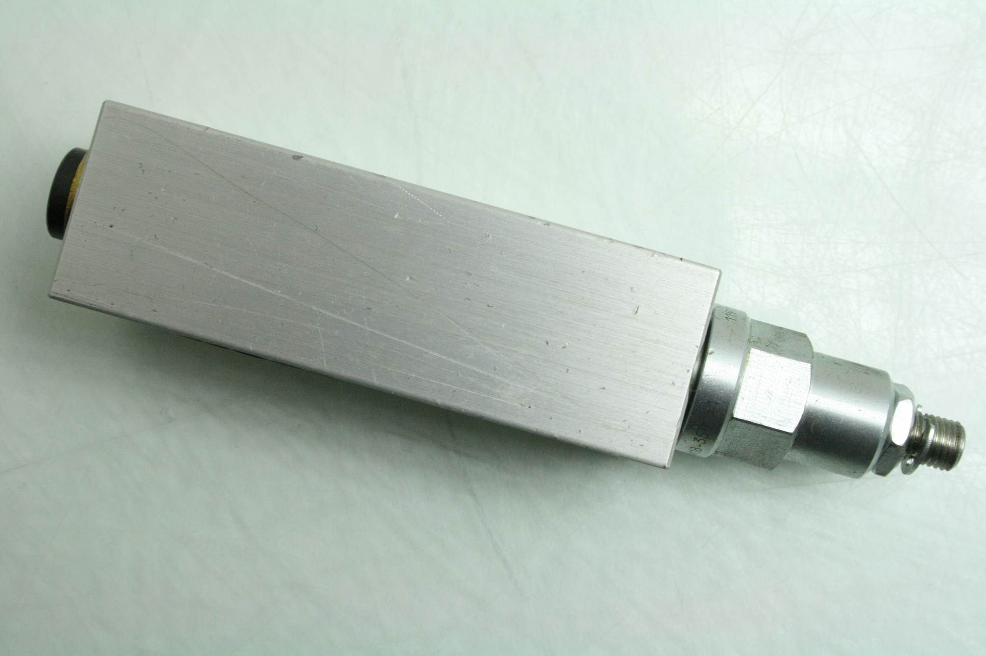 Wandfluh MVSSA03-P-350 Hydraulic Throttling Valve Manifold Mount - Used - Image 12