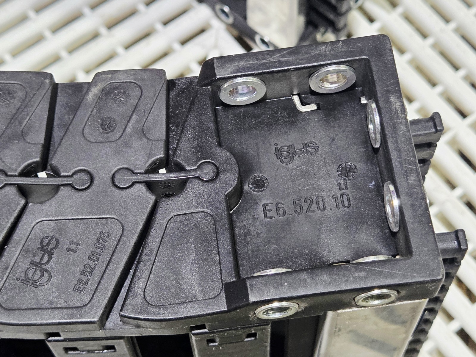 igus E6.52.01.075 Energy Chain Cable Carrier 30" w/ Brackets Used Lot of 4 - Used - Image 6