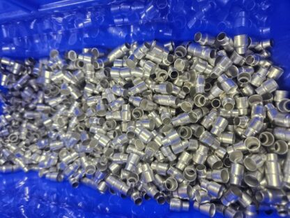 (1000) New TE Connectivity 1587829-2 HVA280-2P Size B Outer Ferrule - New - Image 3