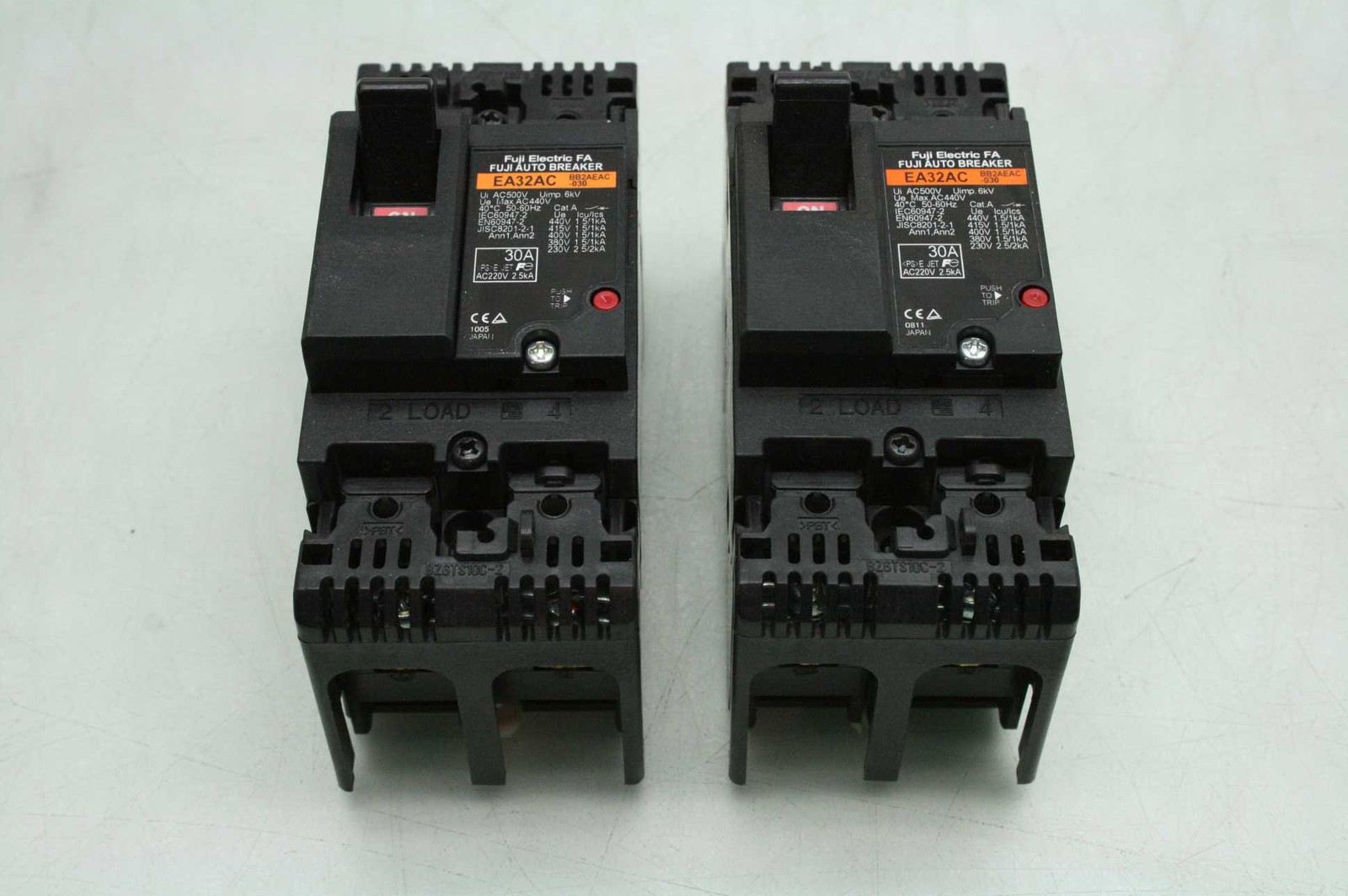 2 Fuji Electric EA32AC-BB2AEAC-030 Circuit Breaker 30A Double Pole - Used