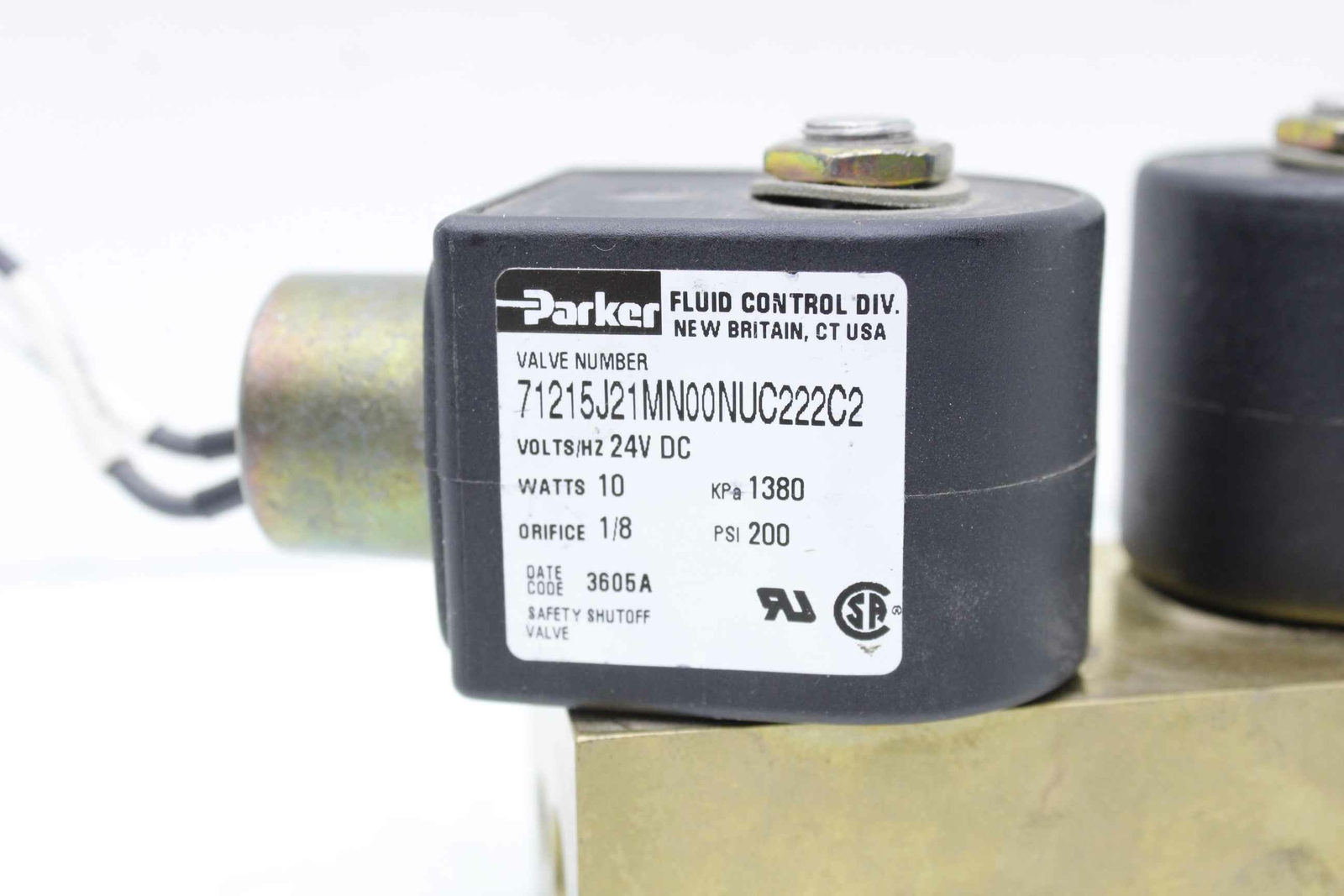 (2) Parker 71215J21MN00NUC222C2 Double Acting 24V DC Solenoid Valve A00161-001 - Used - Image 7