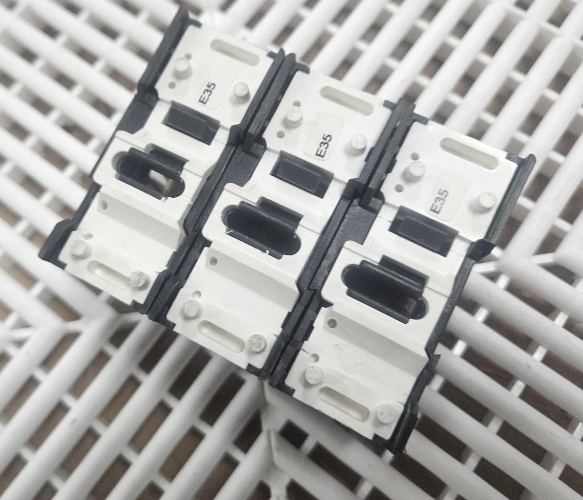 3 New Buss JTN60030 Fuse Holder 30A / 600V Fuses LPJ-10SP - Used - Image 5