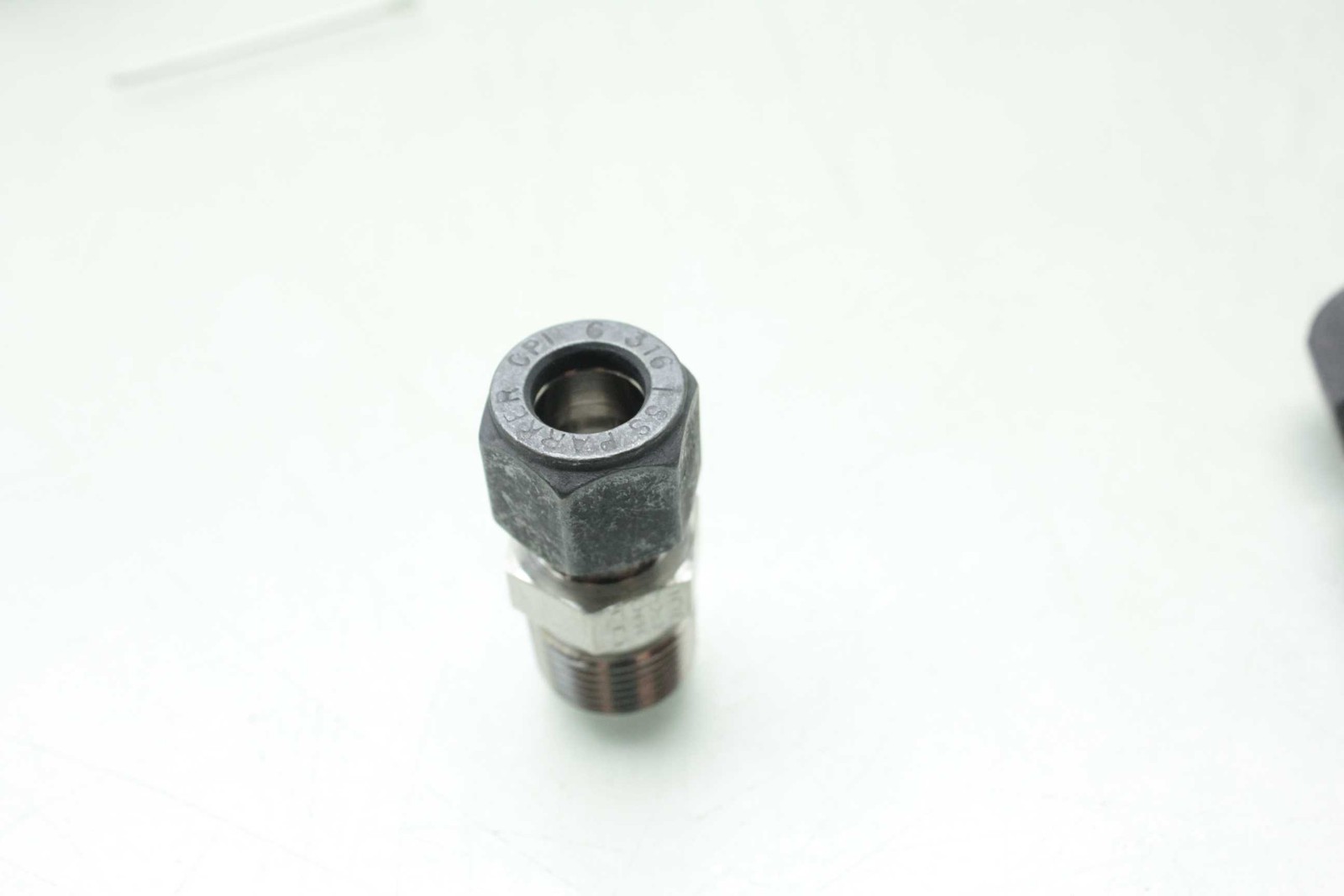 3 New Parker 6-6 FBZ-SS Male Connectors / Stainless / SS-600-1-6 / 3/8" - New - Image 3