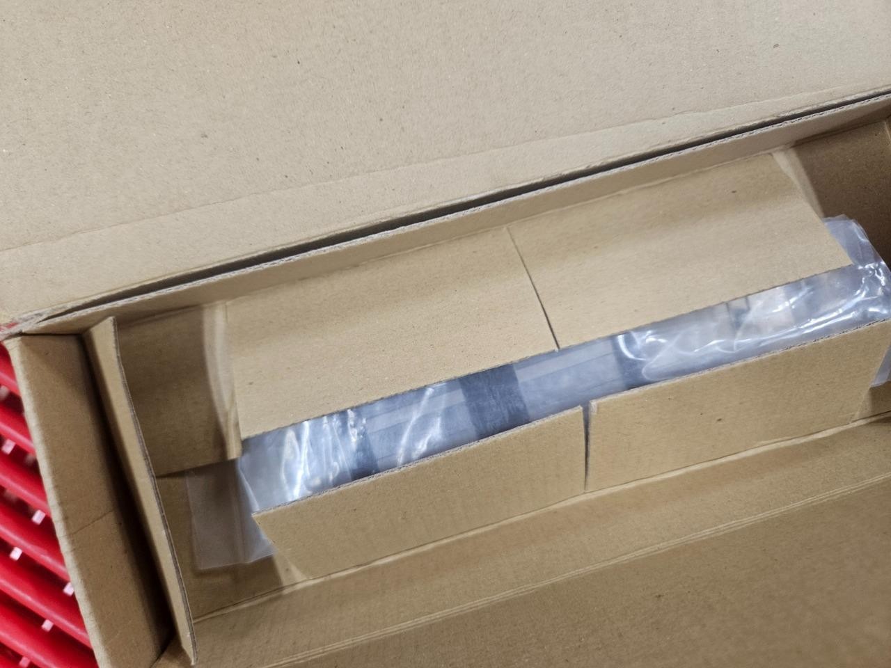 (4) New Misumi SSE2BV-A16-150 Linear Guide Blocks 150mm Rails - New - Image 6