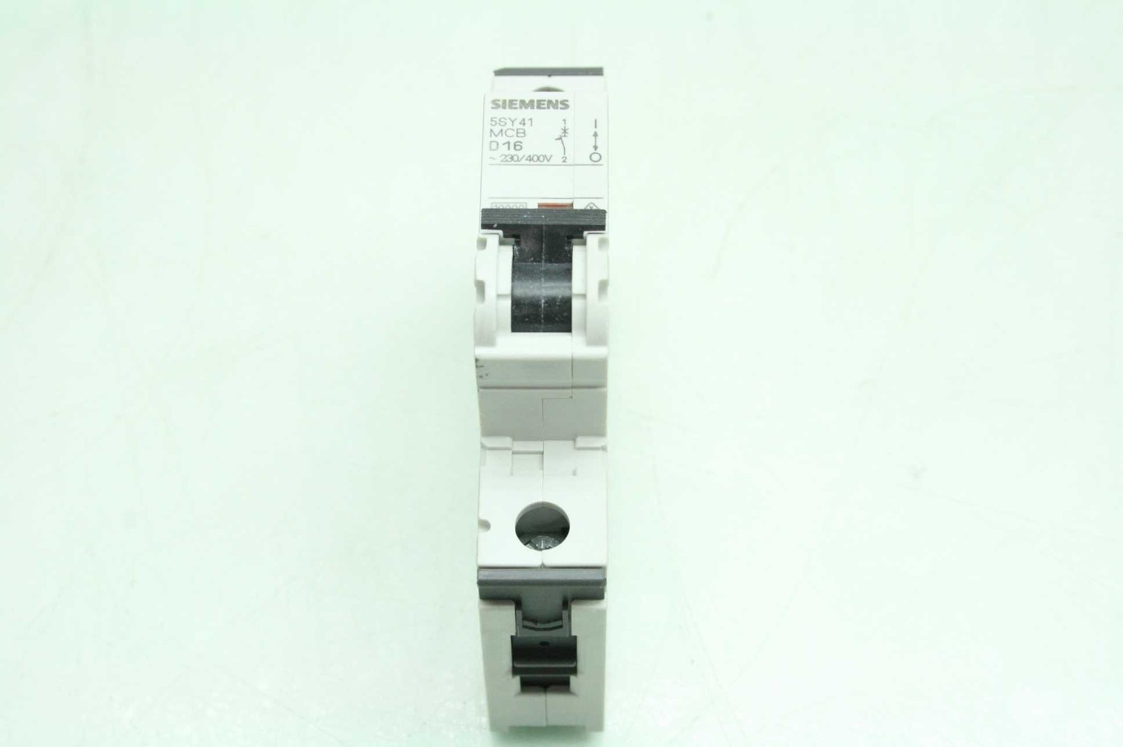 4 Siemens Circuit Breakers 5SY4332-6, 5SY4340-8, 5SY4116-8, 5SY4111-7 - Used - Image 7