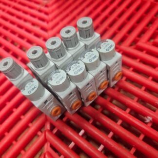 5 SMC ARM5SA-56-AZ Single Unit Type Inline Regulator 7~105 PSI 5/32" In/Out - Used