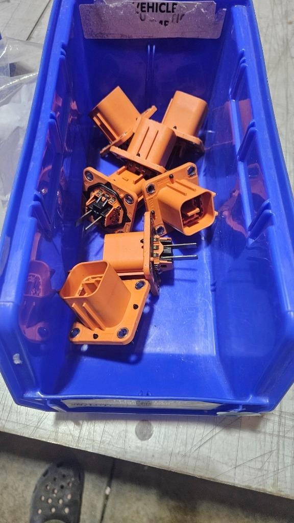 (7) New TE 2141272-1 AMP High Voltage Header Code A / HVA630 - New